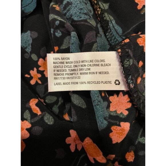 Ava & Viv Midi Floral Dress - Picture 7 of 7